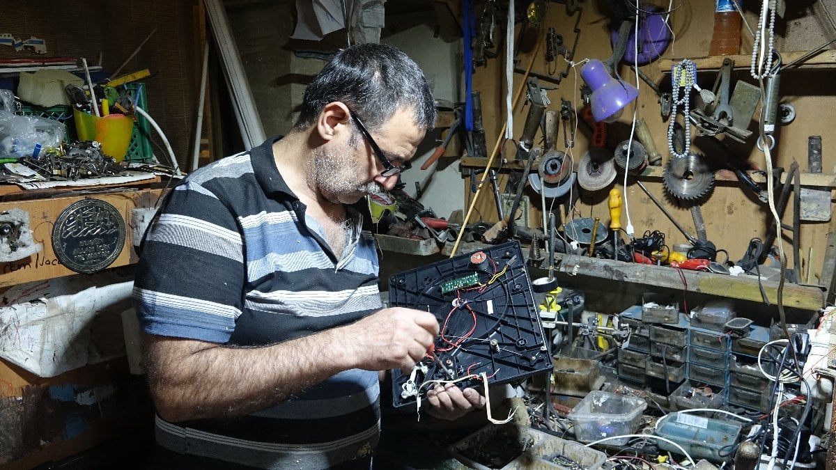 Gaziantep’te yarım asırdır antika eşyaları ve hatıraları canlı tutuyor