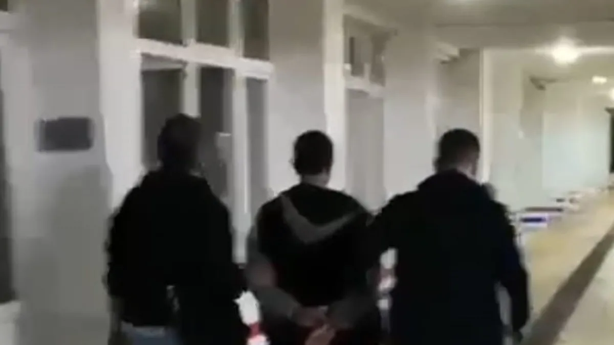 Kütahya’da FETÖ/PDY suçlusu şahıs sahte kimlikle tren garında yakalandı