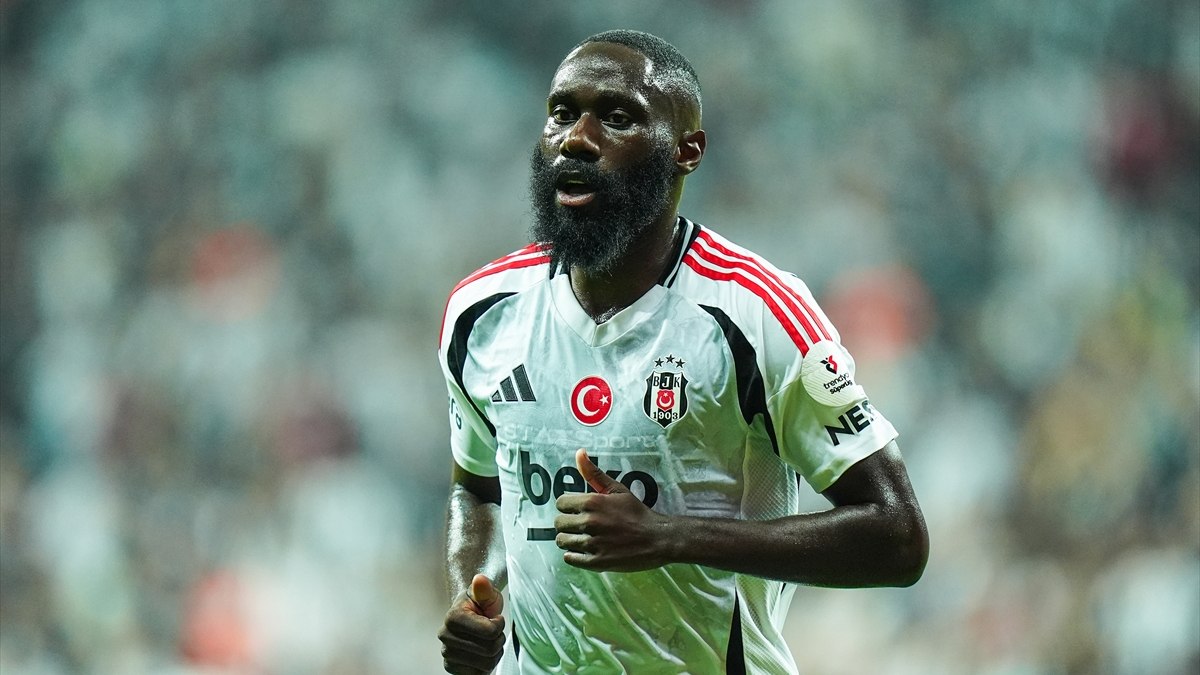 Masuaku’dan Rafa Silva’ya destek: Faullere karşı koruyacağız