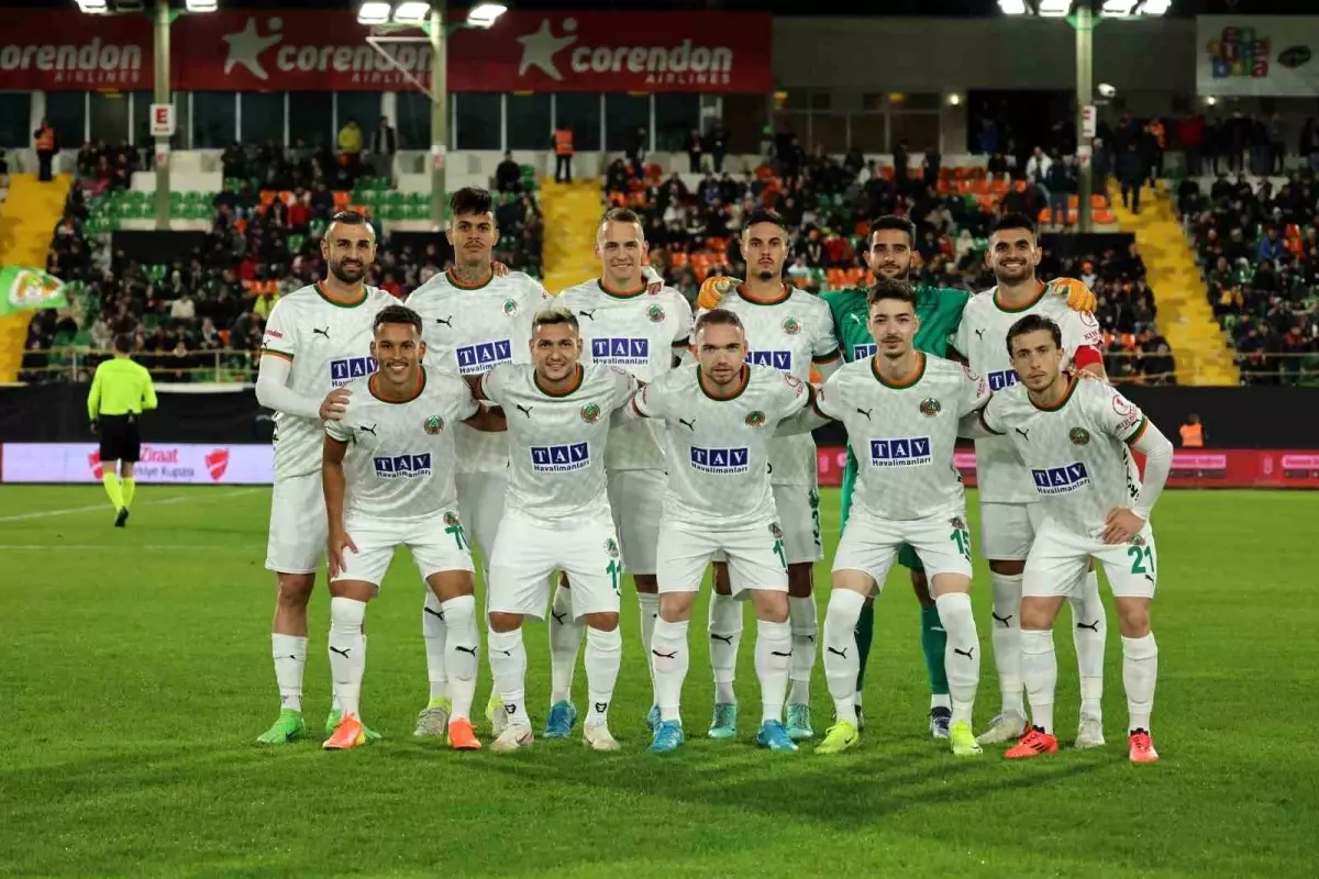 Alanyaspor, Amedspor’u Geçerek Gruplara Yükseldi