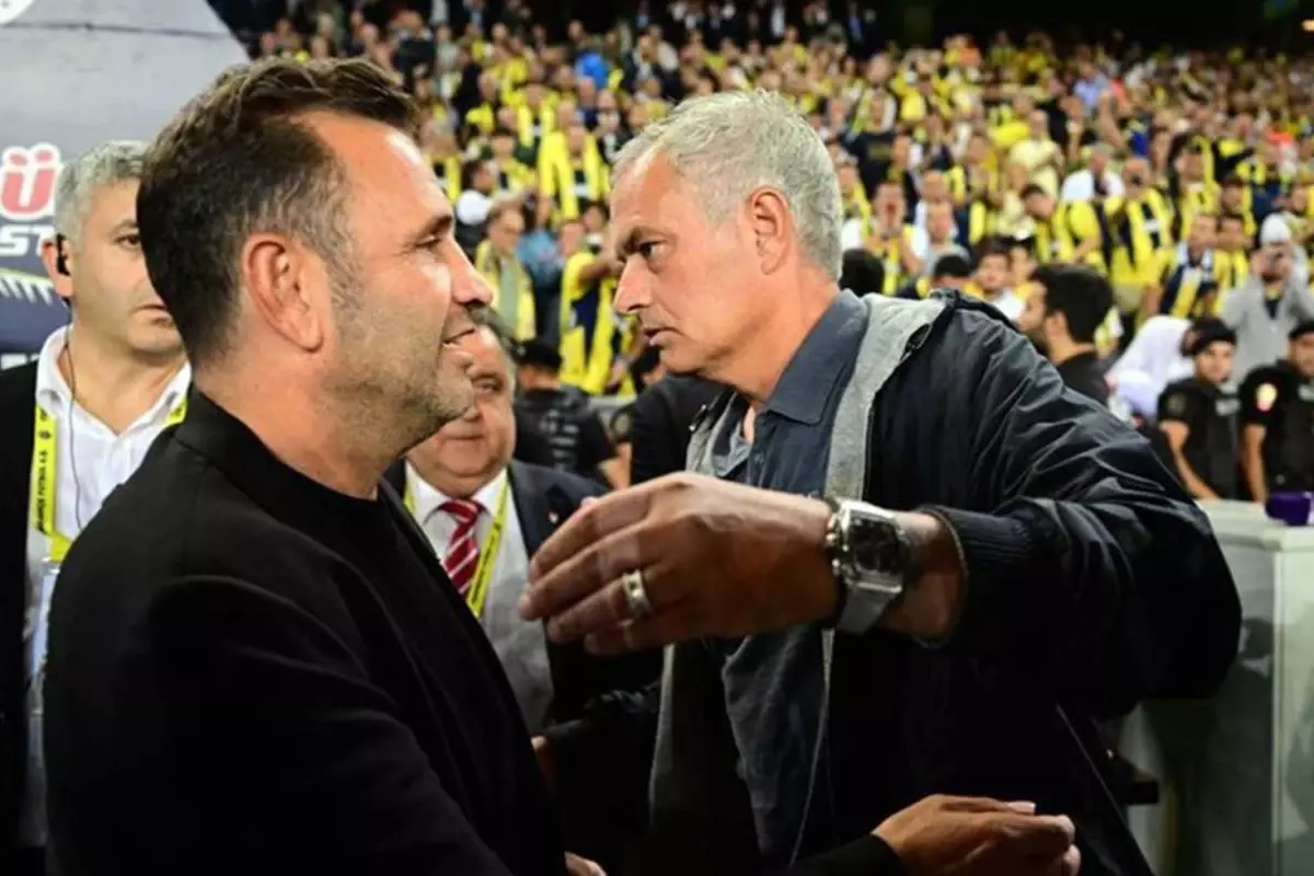 Fenerbahçe ve Galatasaray’ın UEFA Avrupa Ligi’ni kazanma ihtimalini duyurdular