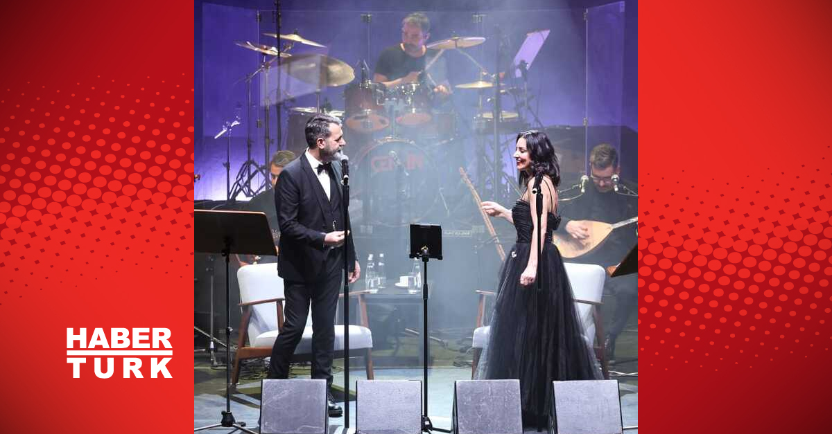 ‘Sevda Türküleri’ İş Sanat’taydı